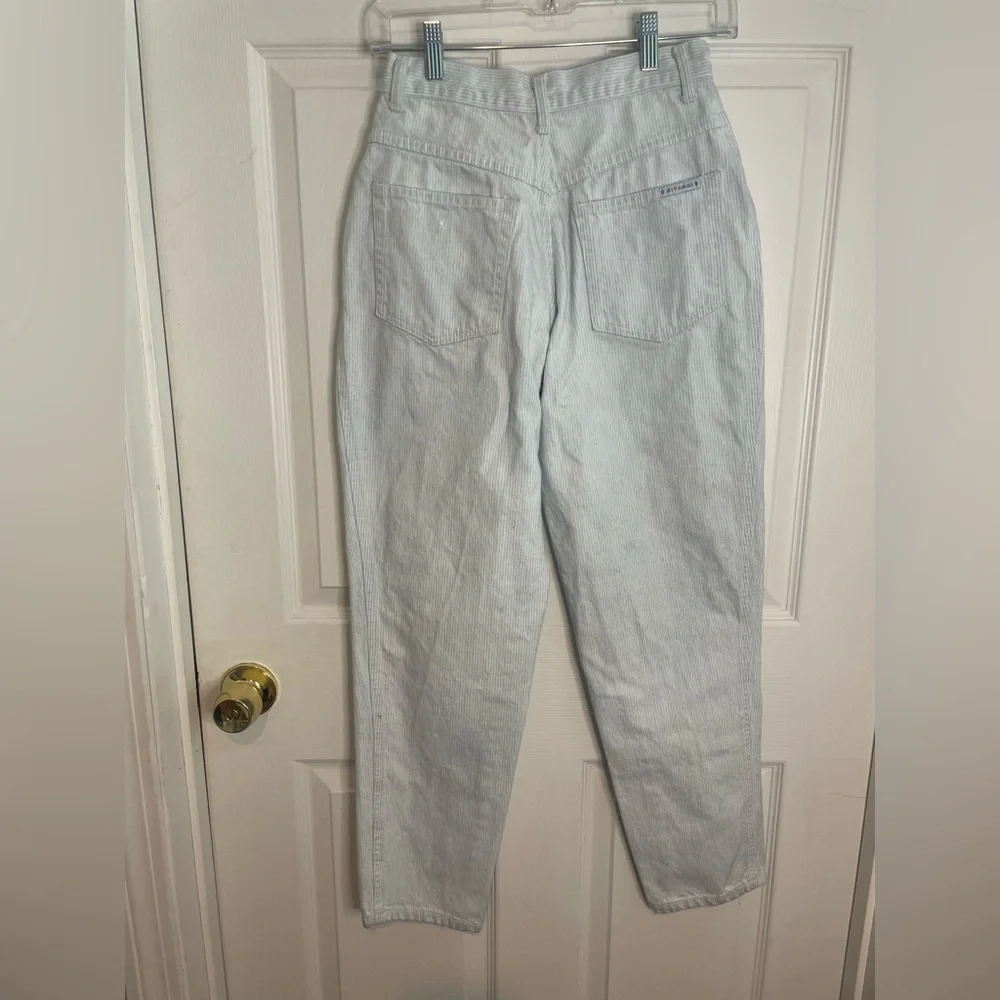 VINTAGE - PINSTRIPE HIGH RISE JEANS PETITE